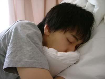 sleeping sungmin