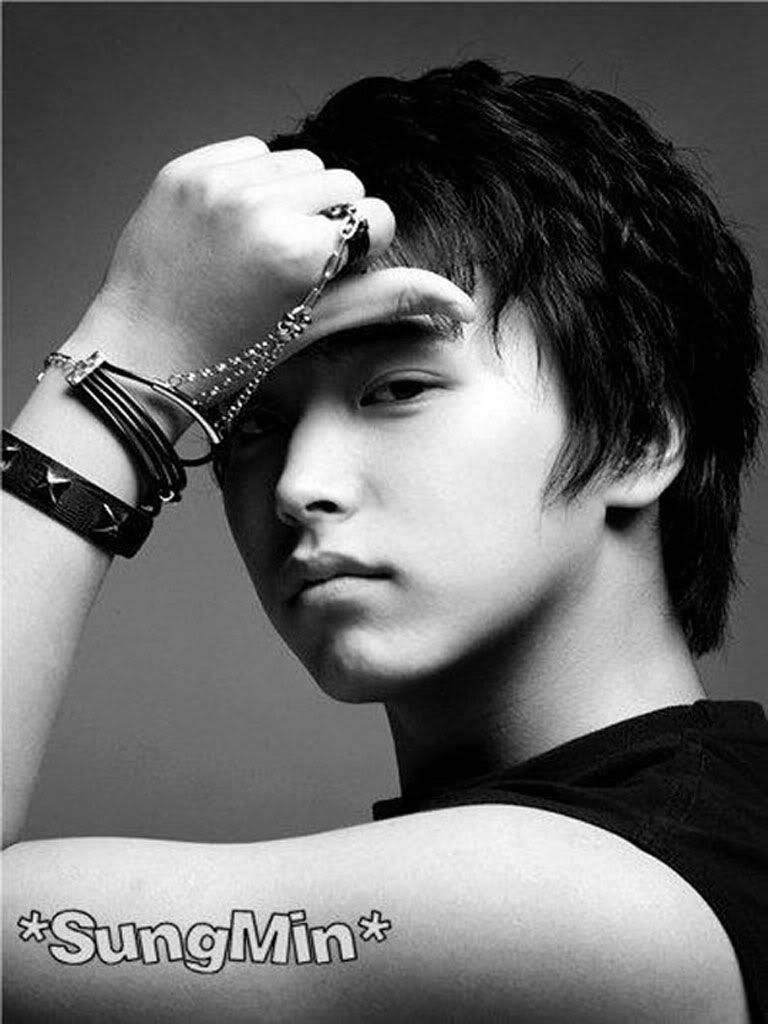Sungminnie.jpg black sungmin image by anjunababan Sungminnie.jpg black sungmin image by anjunababan