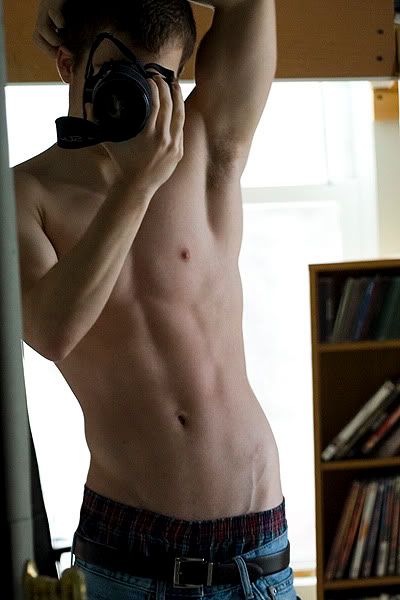 IMAGE: http://i637.photobucket.com/albums/uu98/mgeczy/_IMG_7126c.jpg