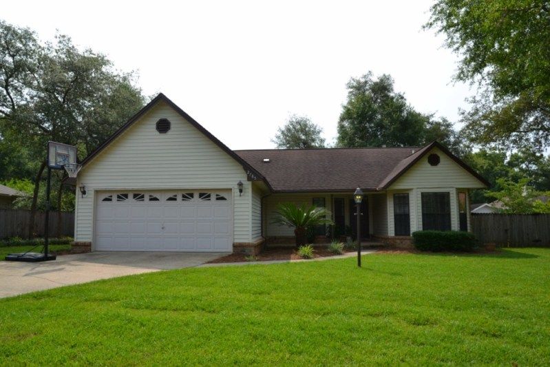 2785 Willow Bend court photo 2785WillowBend32FrontoftheHome1024x768.jpg