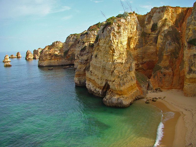 Best Party Beaches in Malta