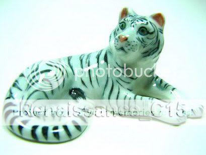 Figurine Miniature Animal Ceramic Statue 2 White Tigers  