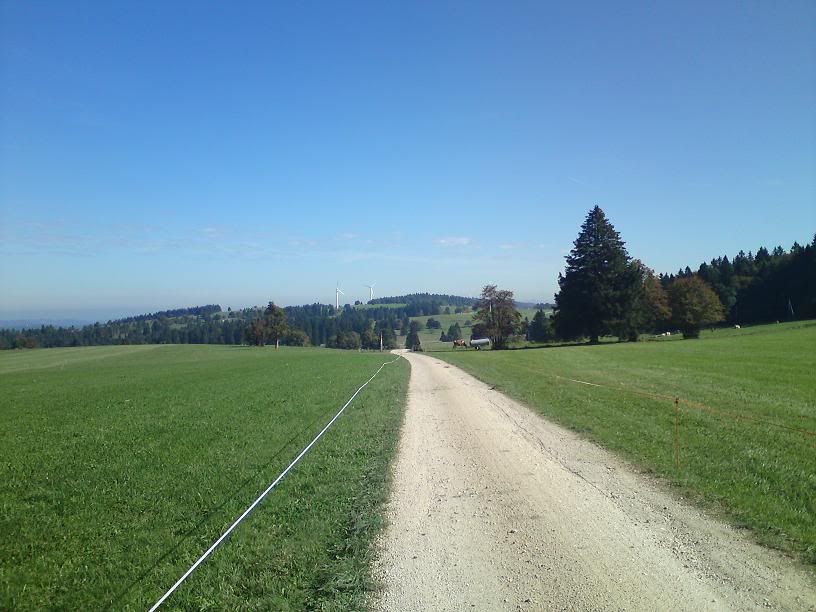 https://i637.photobucket.com/albums/uu97/Sh1fty/Countryside.jpg